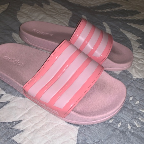 Adidas Pink and White Adilette Slides - Size 7 - EUC - Picture 2 of 10